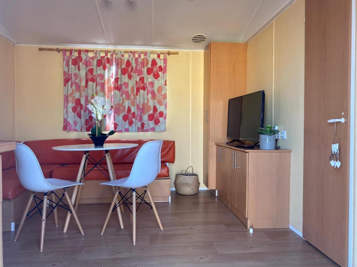 Alojamientos Con Piscina Privada Y Cerca Del Mar, Mire Las Fotos Y Elija El Suyo, Le Esperamos Чиклана-де-ла-Фронтера Экстерьер фото