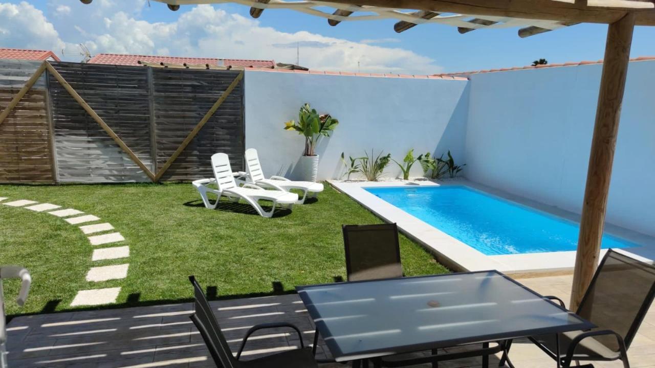 Alojamientos Con Piscina Privada Y Cerca Del Mar, Mire Las Fotos Y Elija El Suyo, Le Esperamos Чиклана-де-ла-Фронтера Экстерьер фото
